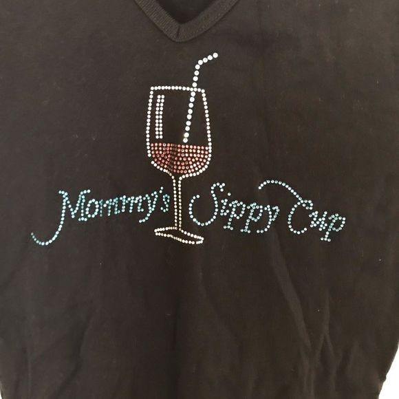 Women’s Chris’s stuff..Mommy’s Sippy cup t shirt in size M in black … - Picture 2 of 3